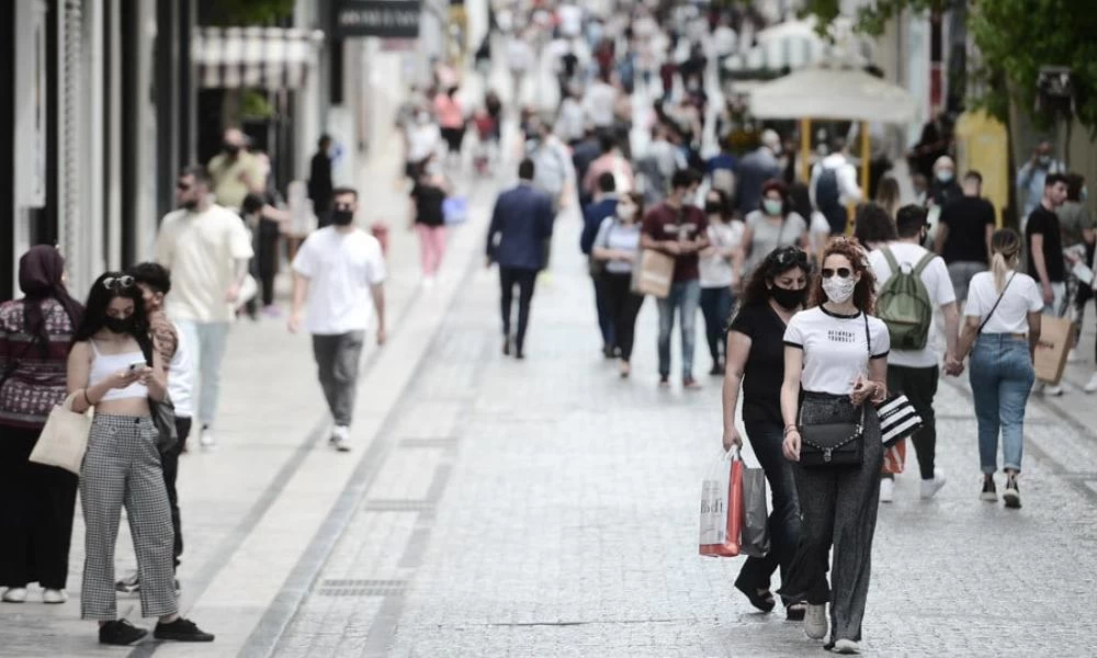 Κορονοϊός: Στις 11:30 ανακοινώνονται τα νέα μέτρα για την πανδημία